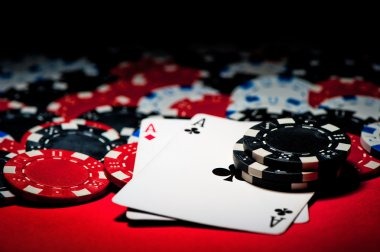 Multiplier symbols boost payouts The Dog House multiplier symbols